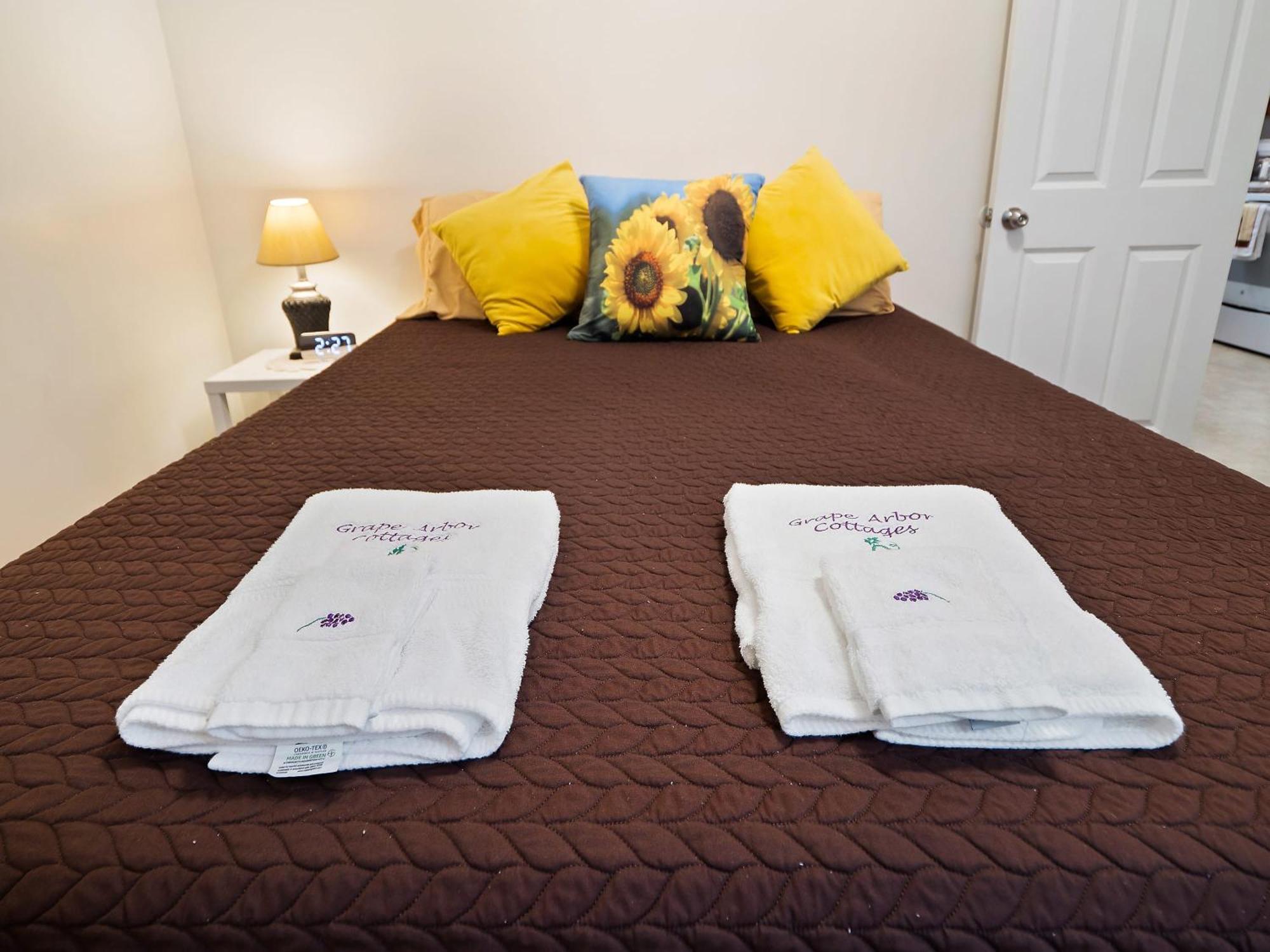 The Riesling Cottage - Gotl Strip - Cozy & Quaint Geneva Esterno foto